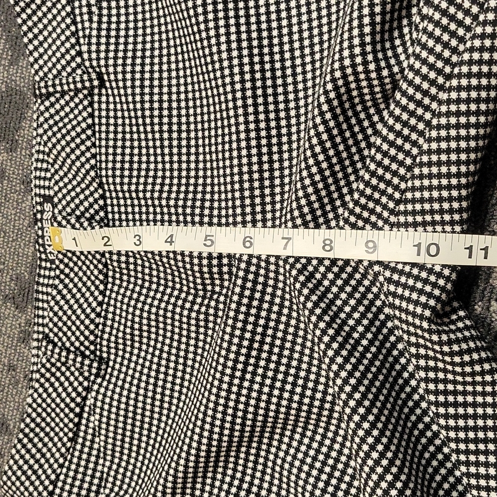 Express Pants - Picture 8 of 12